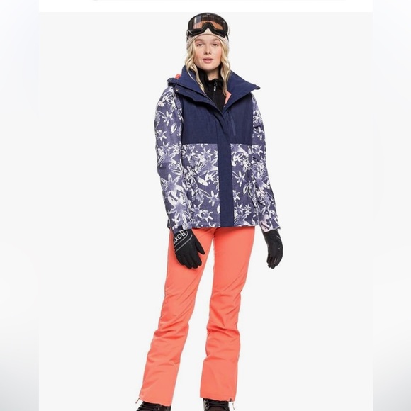 Roxy Ski Jacket - Picture 13 of 13